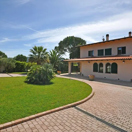 Villa Le Palme Marina di Campo